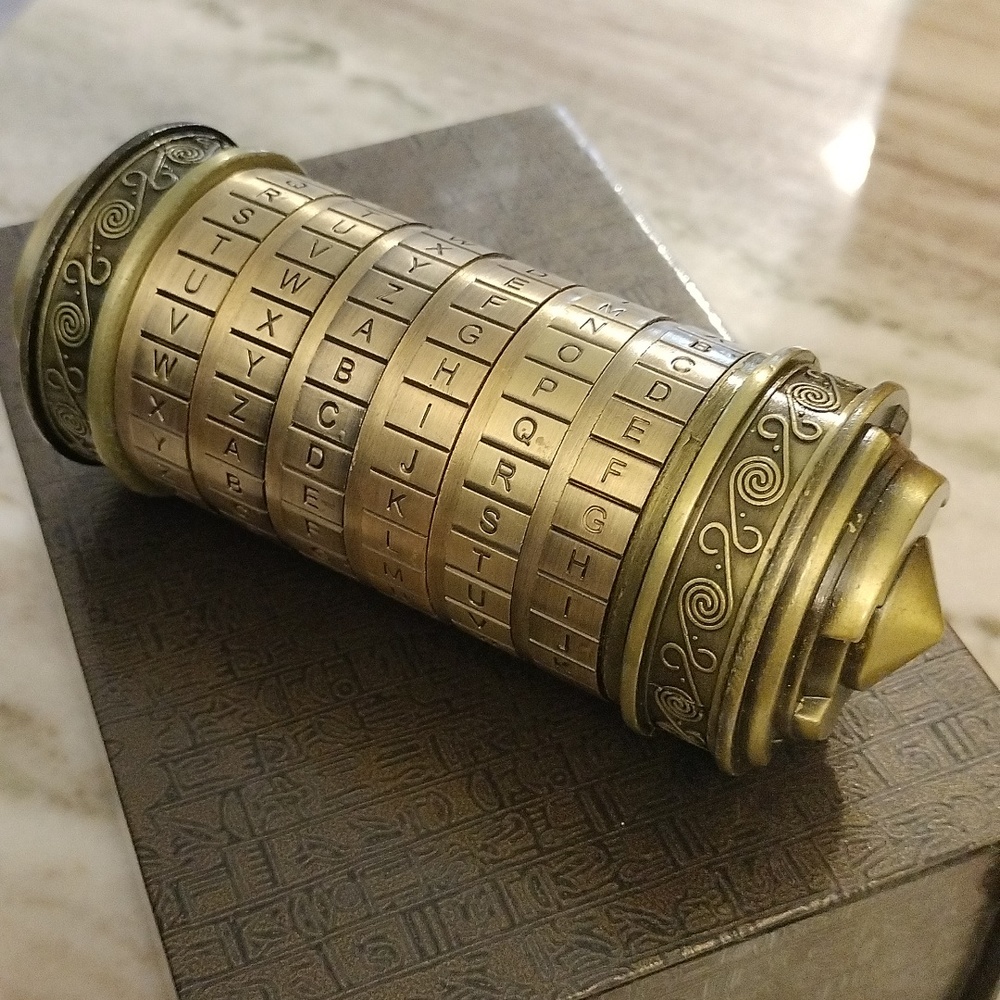 🔐 Da Vinci Code Metal Cryptex Lock box 🔐